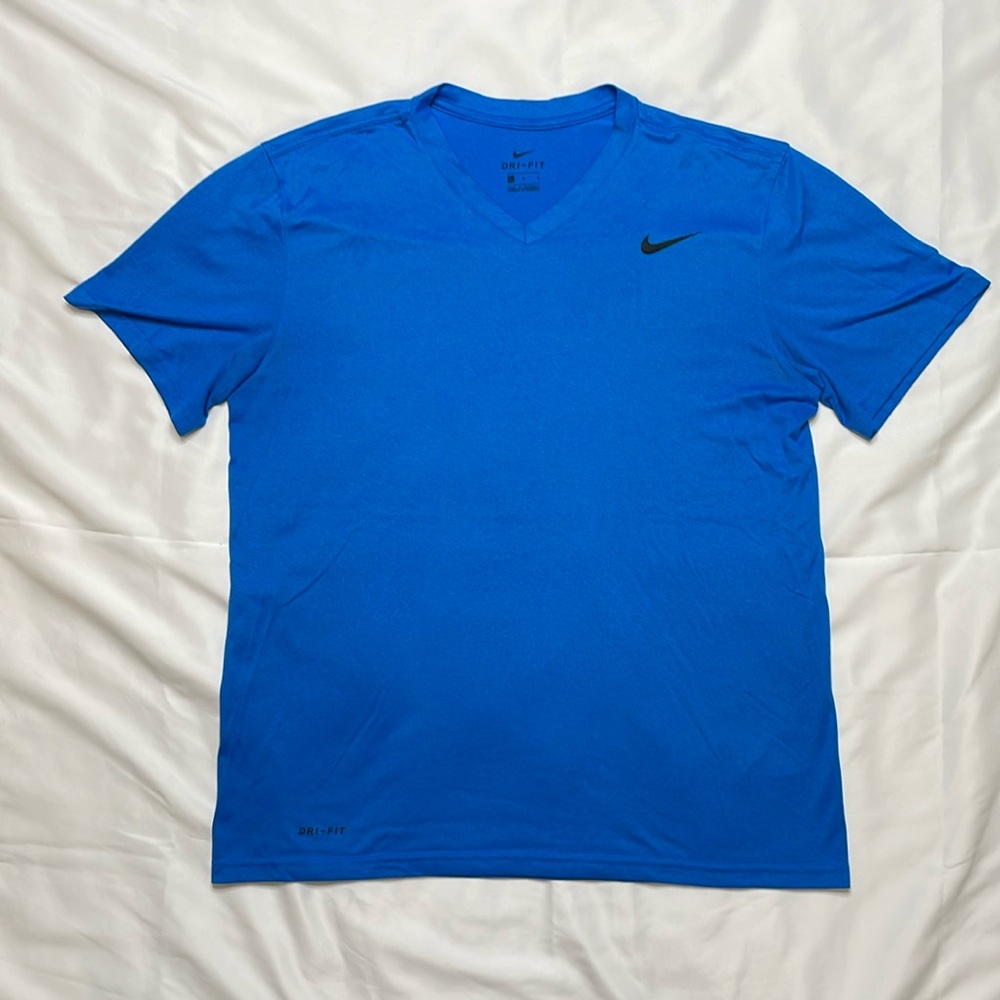 Nike Turquoise Dri-Fit V-neck T-shirt Large